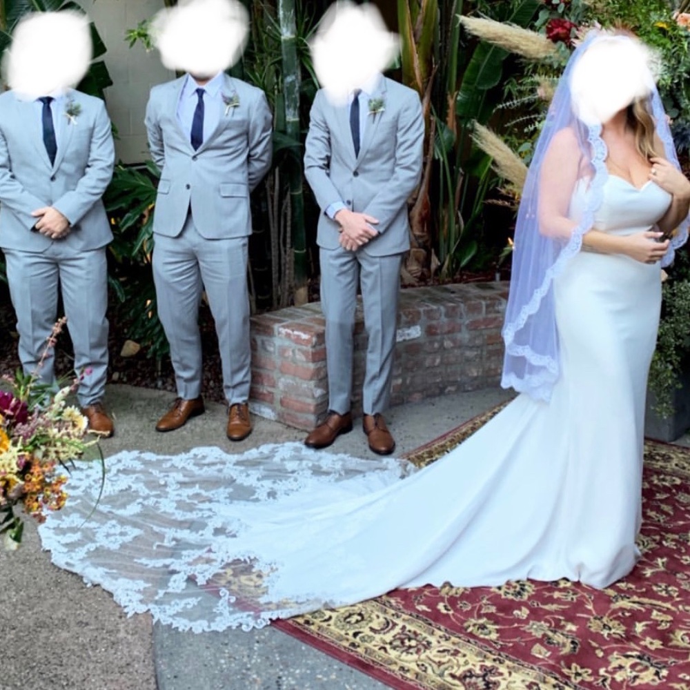 Enzoani Larissa Wedding Dress- worn once - Picture 7 of 16